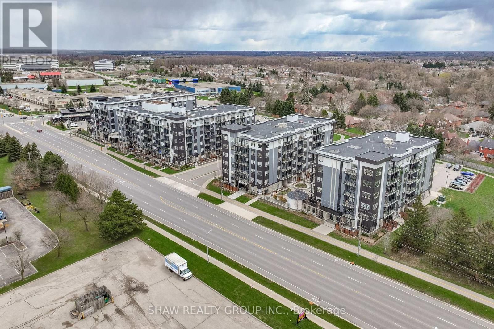 601 - 247 NORTHFIELD DRIVE Image 3