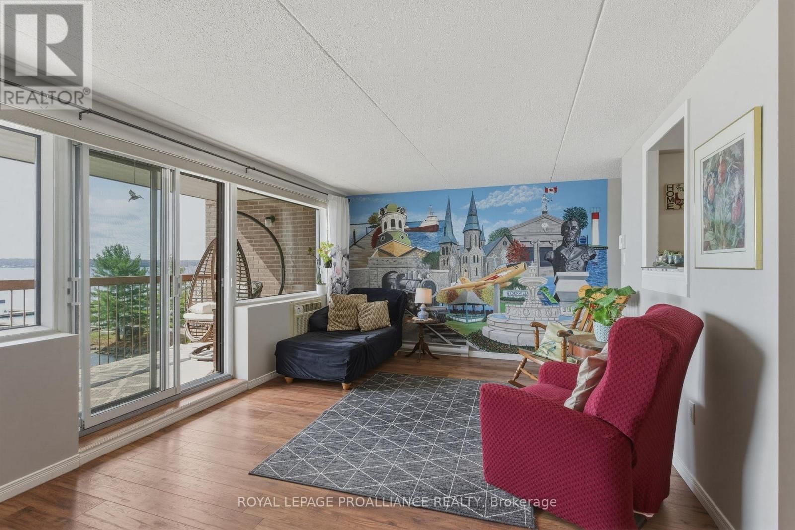 410 - 3 APPLE STREET Image 23