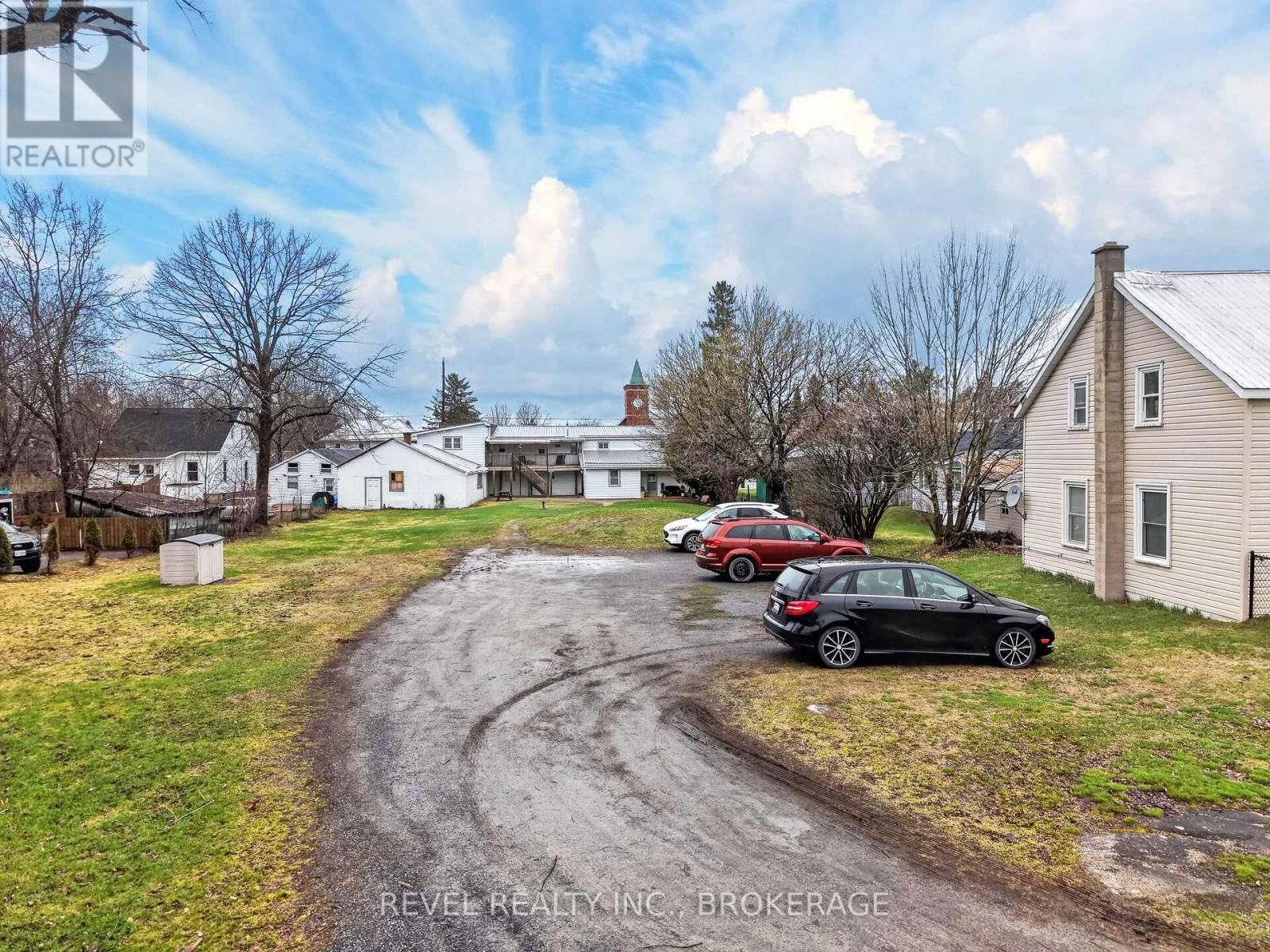 6688 HIGHWAY 38 Image 43