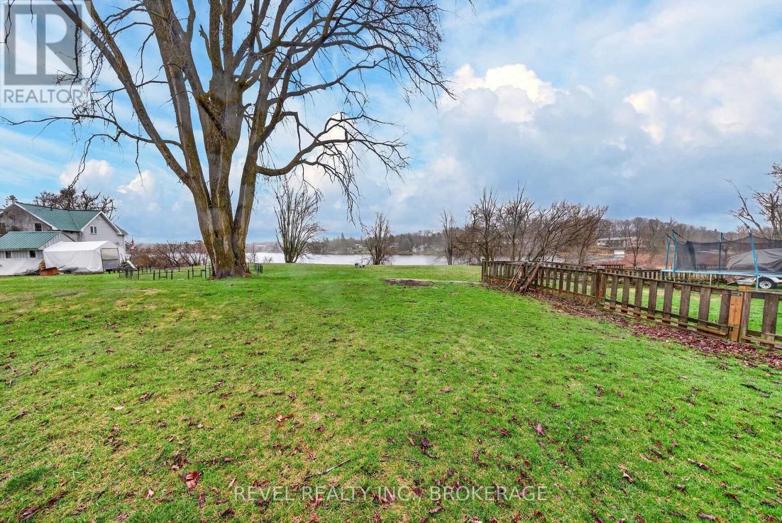 6688 HIGHWAY 38 Image 44