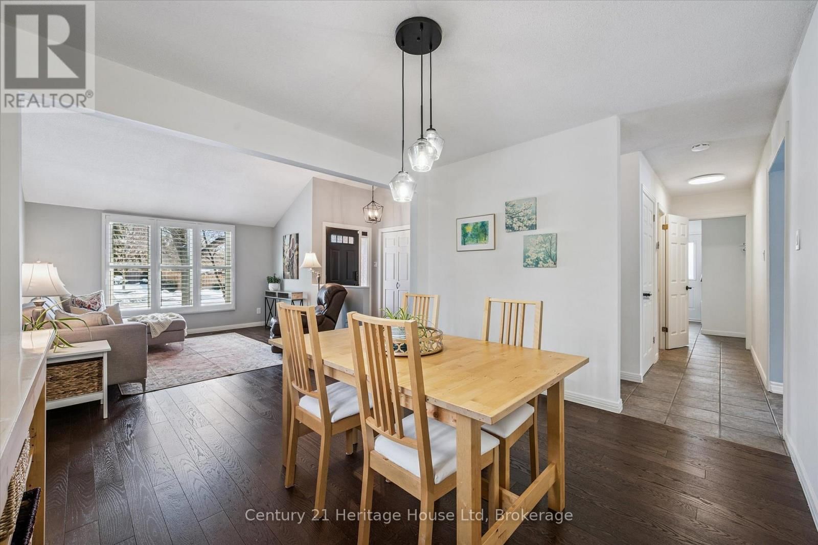 117 WOODBOROUGH ROAD Image 10