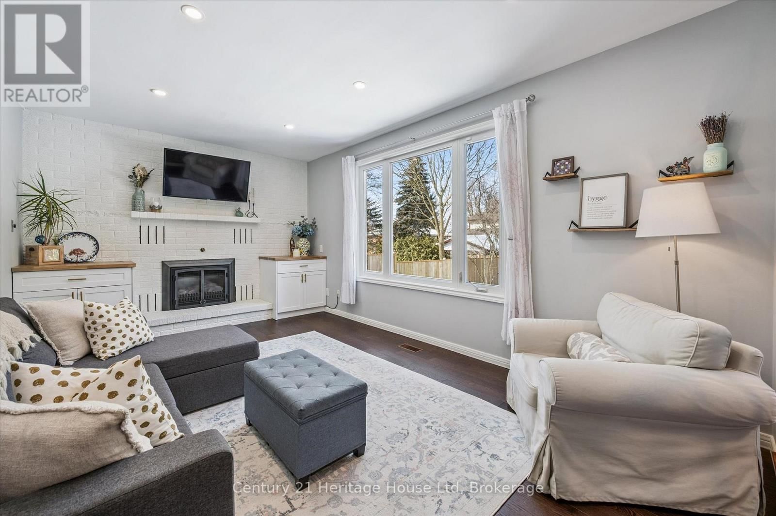 117 WOODBOROUGH ROAD Image 11