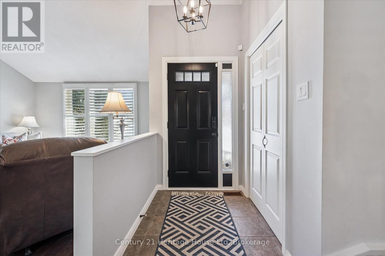 117 WOODBOROUGH ROAD Image 5