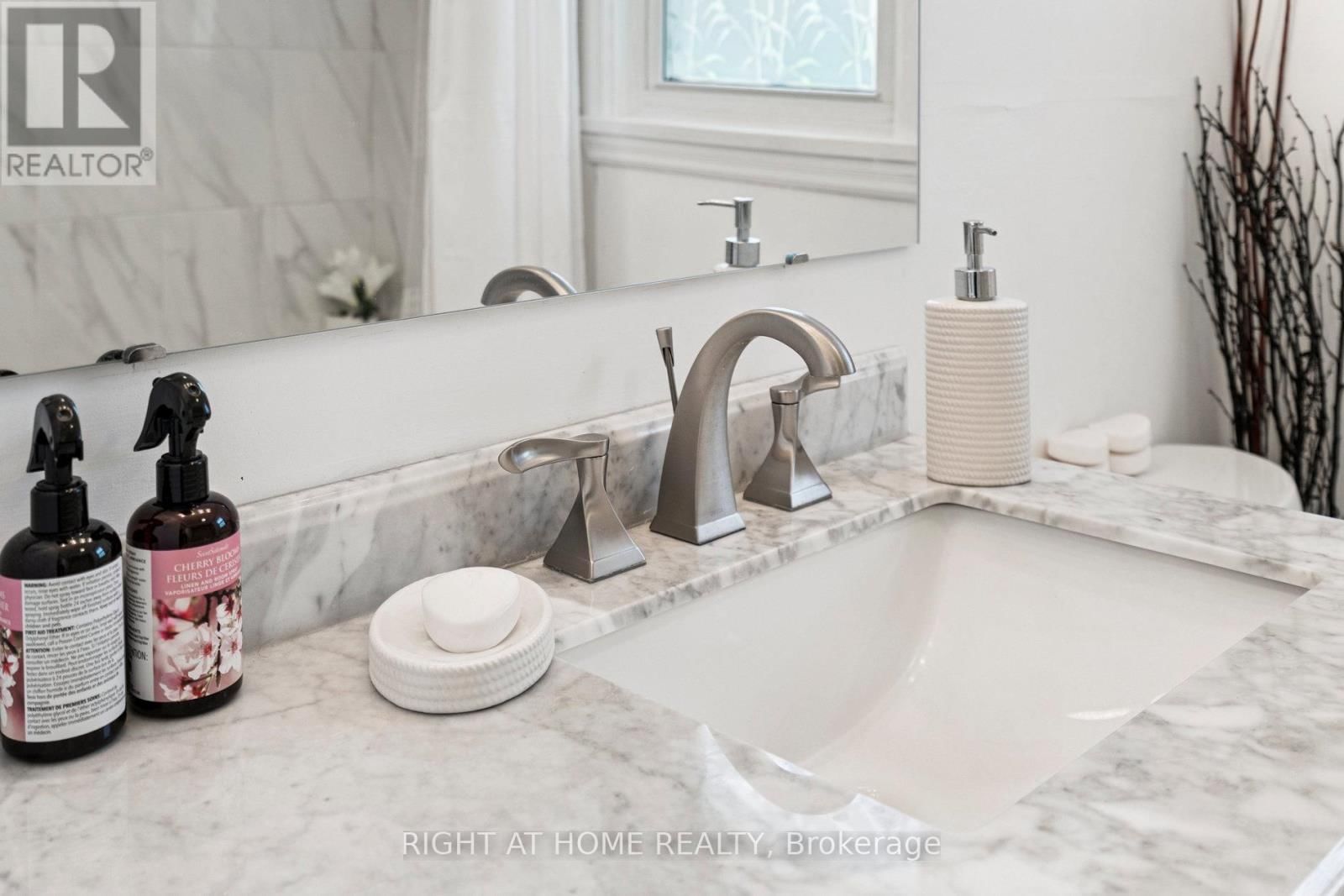 105 GLENRIDGE AVENUE Image 39