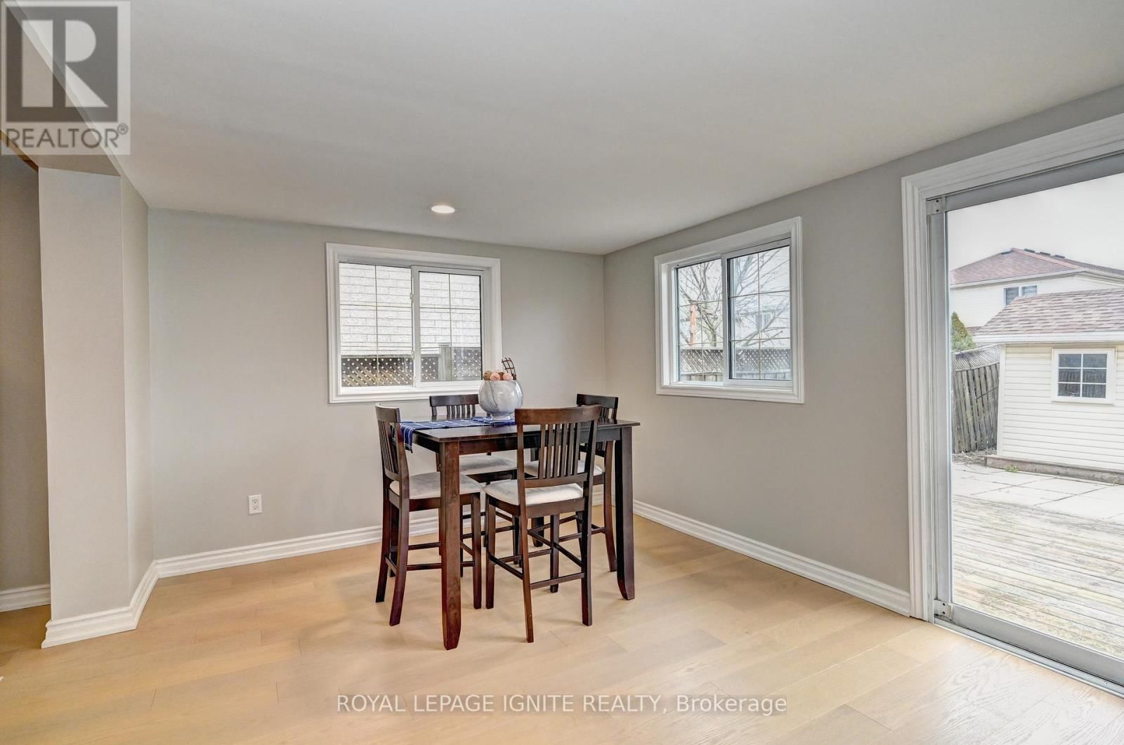 30 BRIDLEWREATH STREET Image 12