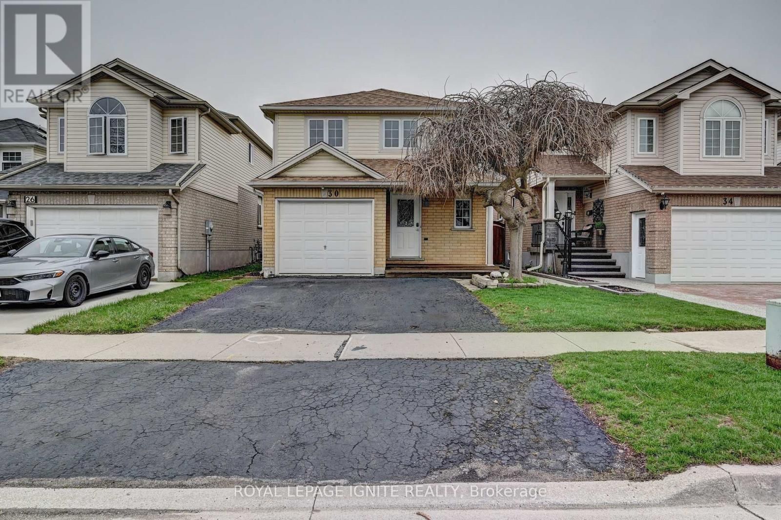 30 BRIDLEWREATH STREET Image 3