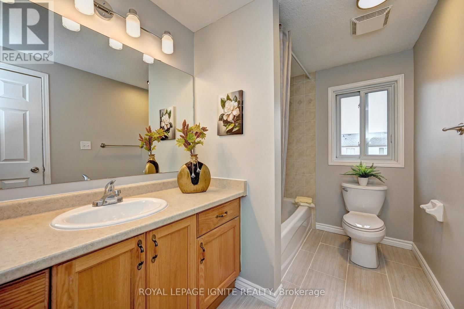 30 BRIDLEWREATH STREET Image 32