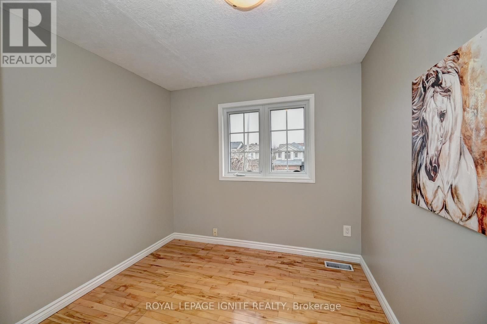 30 BRIDLEWREATH STREET Image 34