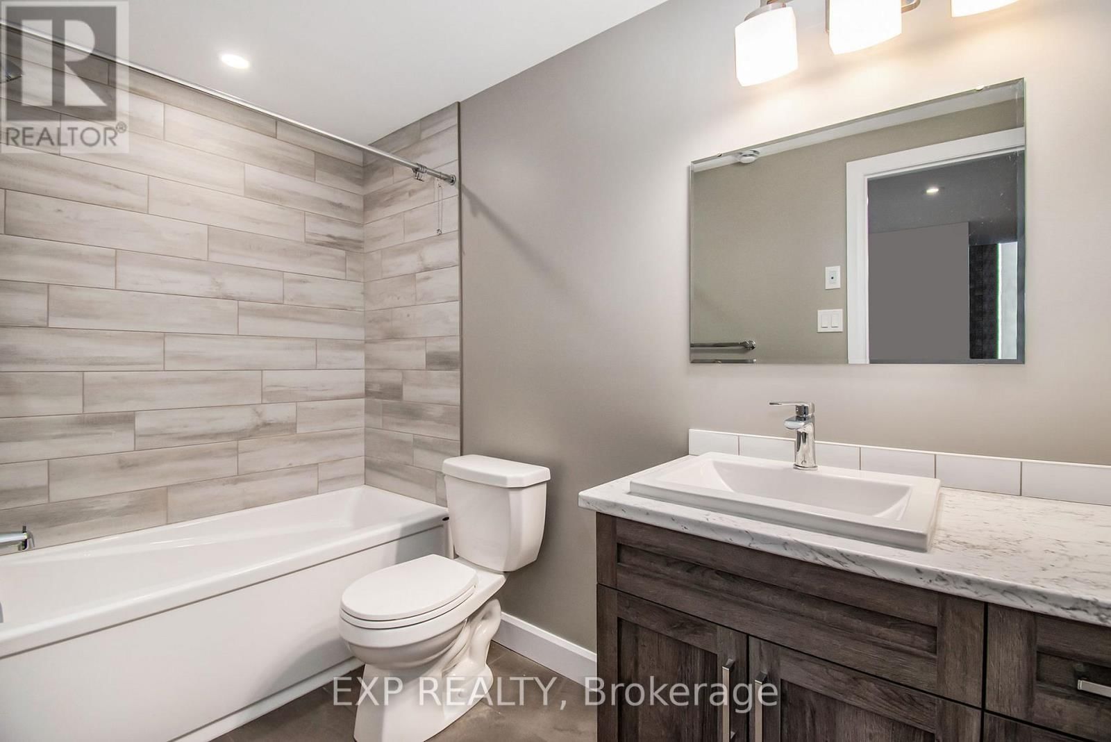 1206 STE MARIE ROAD Image 20