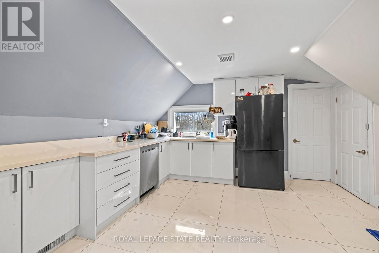 313 GILMORE ROAD Image 10