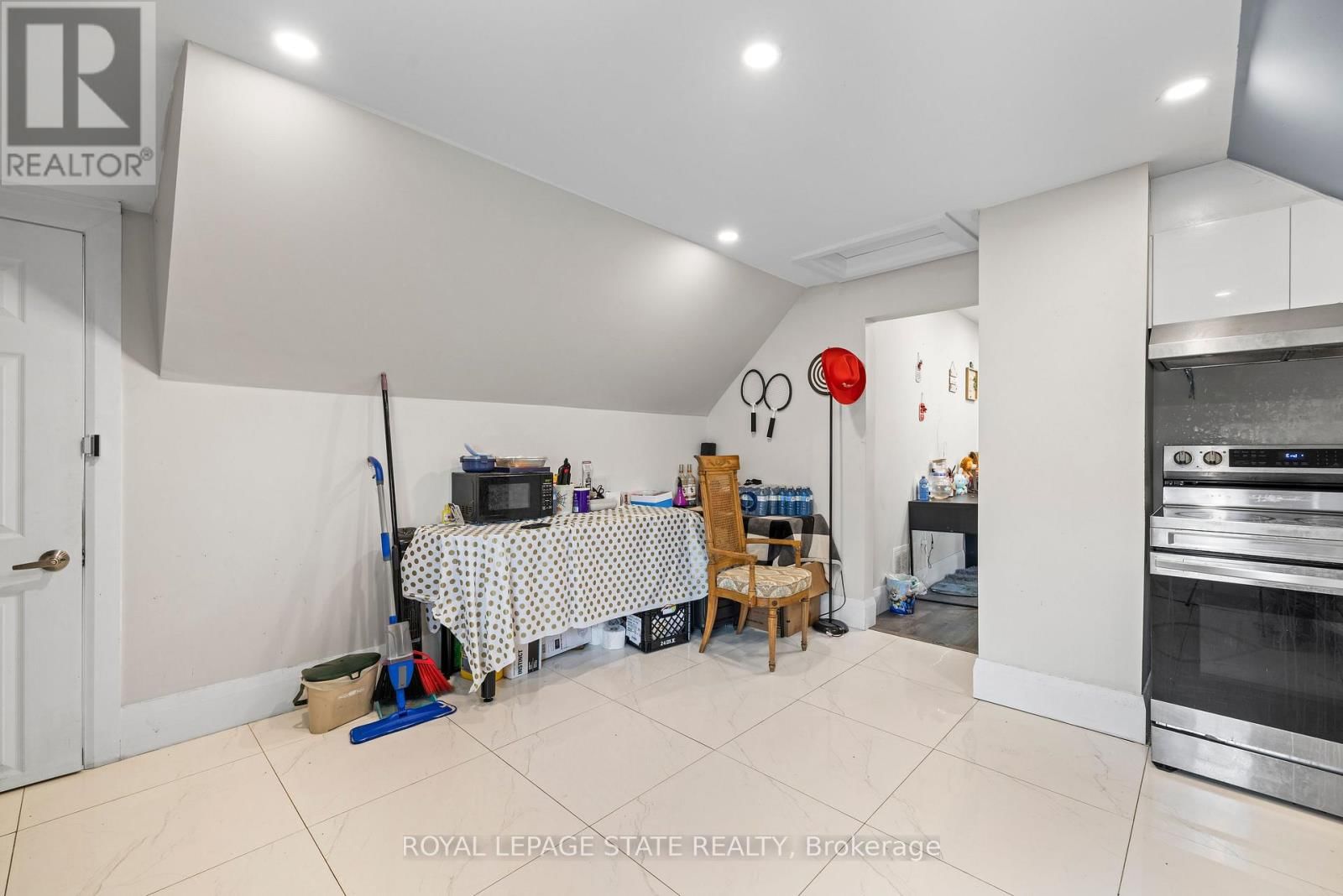 313 GILMORE ROAD Image 12