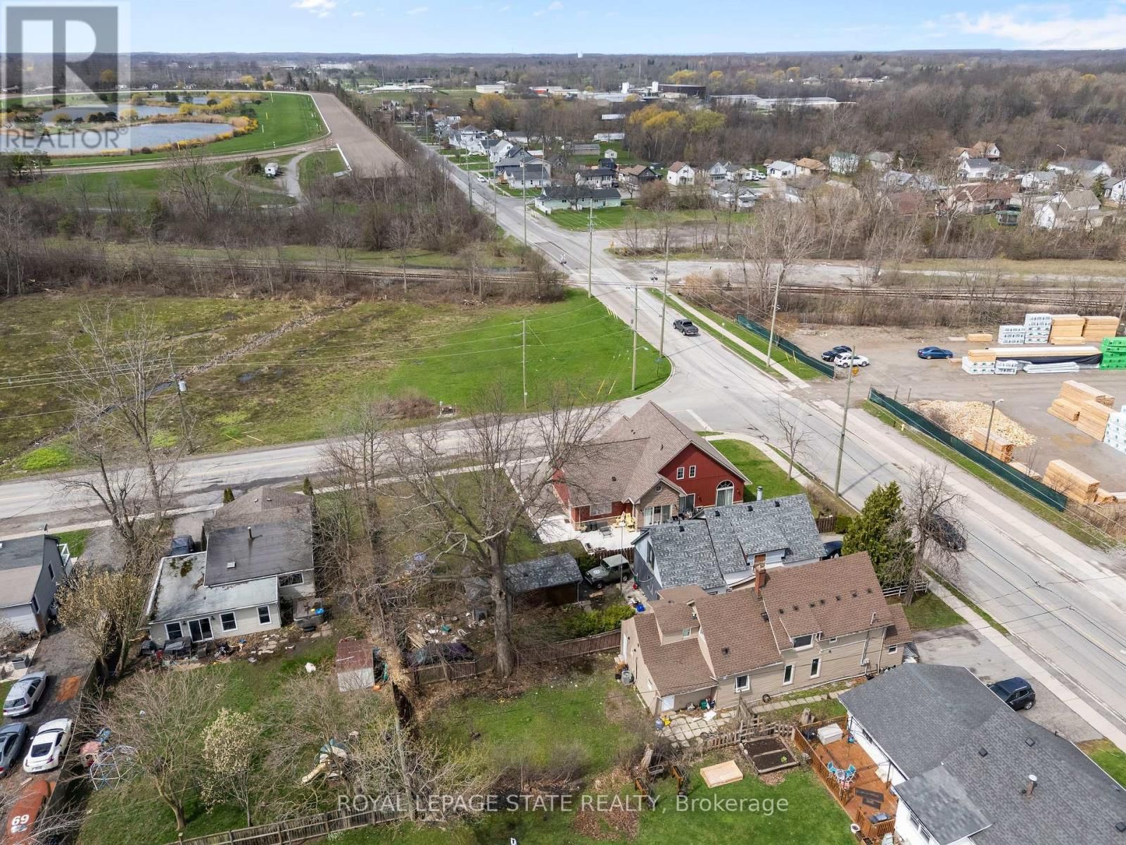 313 GILMORE ROAD Image 35