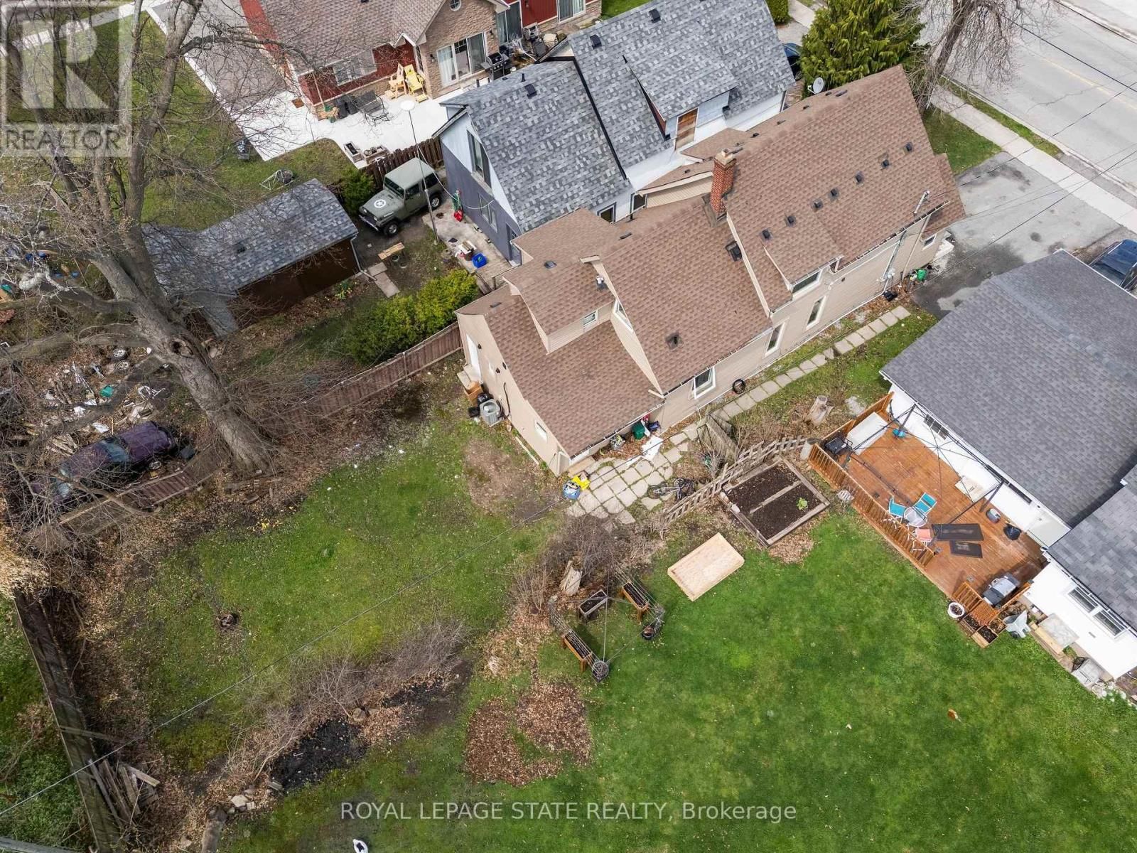 313 GILMORE ROAD Image 44