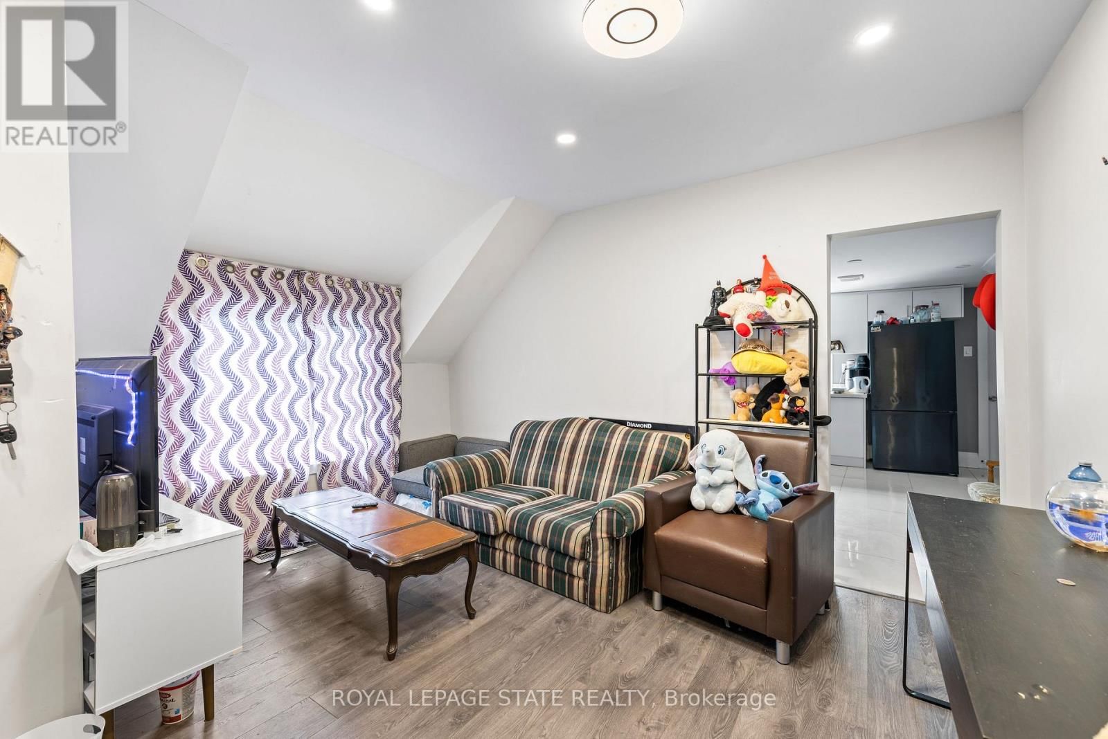 313 GILMORE ROAD Image 7