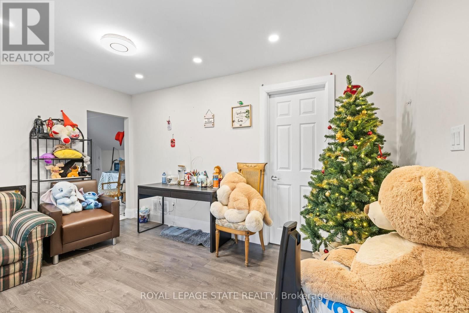 313 GILMORE ROAD Image 9