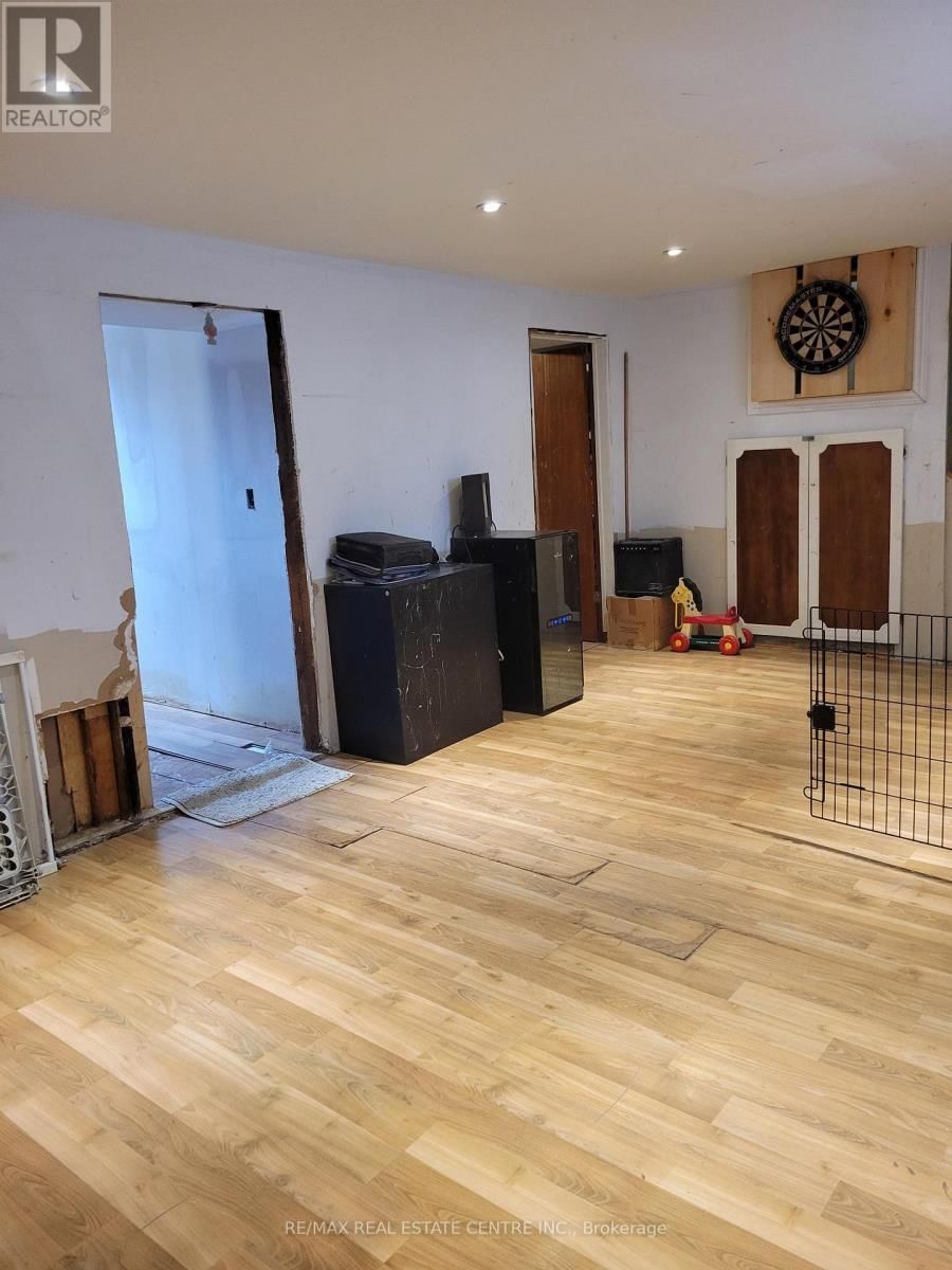 127 HUNTER STREET Image 9