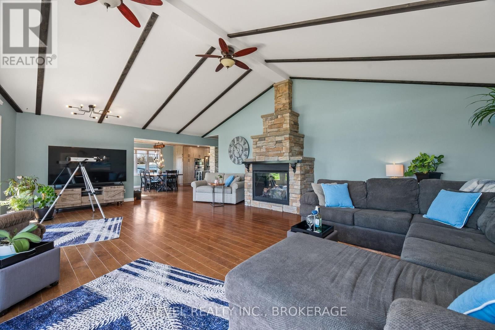 6349 COUNTY RD 9 Image 17