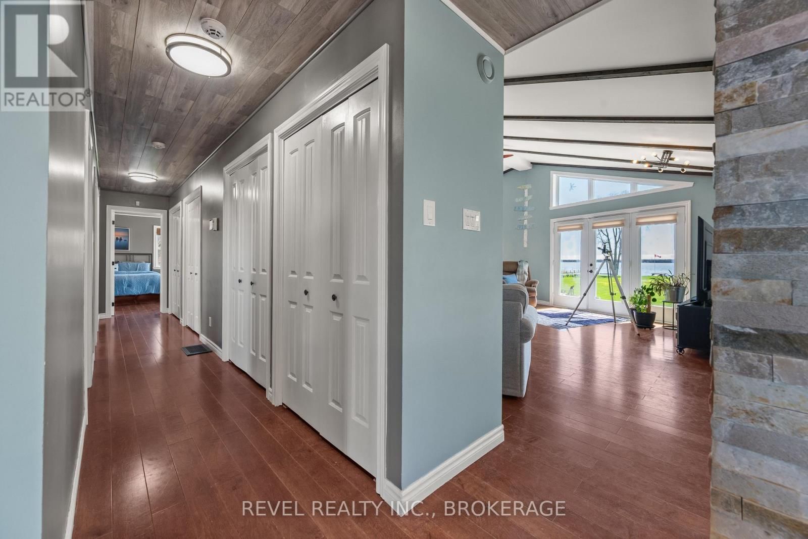 6349 COUNTY RD 9 Image 21