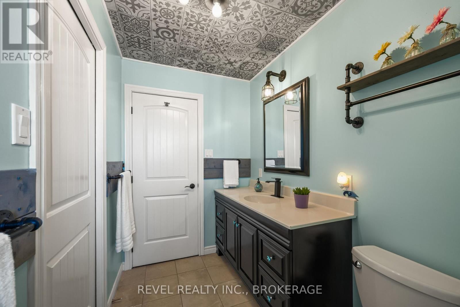 6349 COUNTY RD 9 Image 26