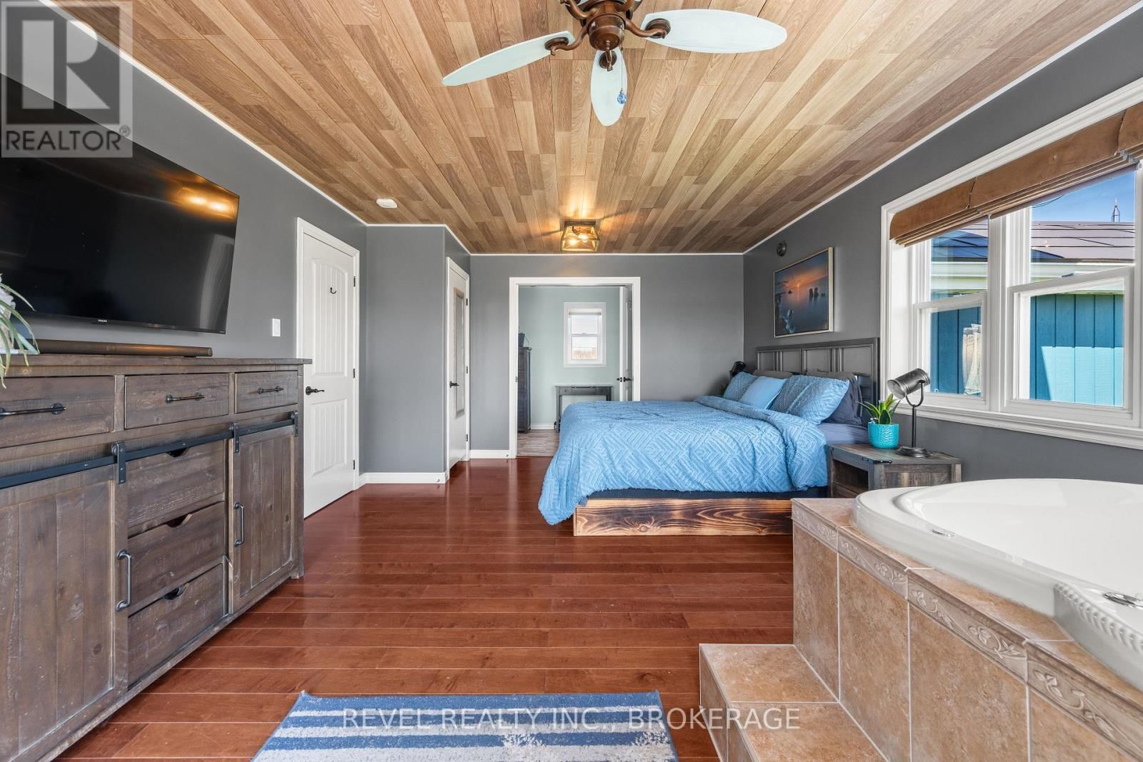 6349 COUNTY RD 9 Image 33