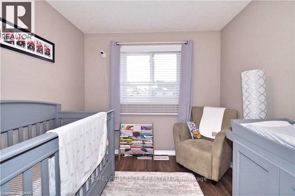 40 MADELEINE STREET Image 17