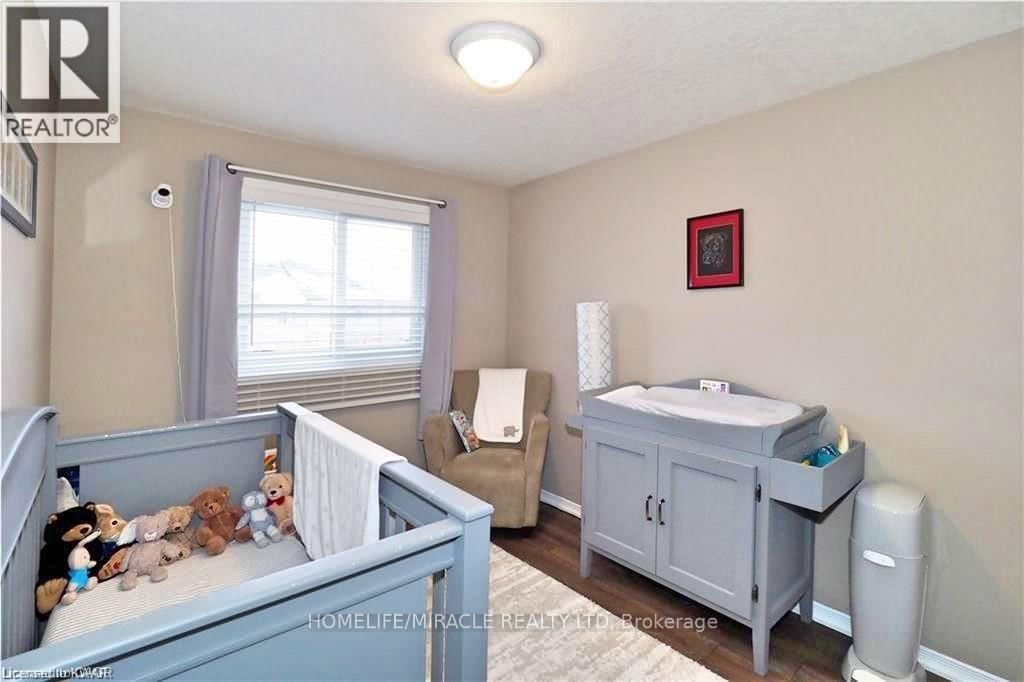 40 MADELEINE STREET Image 19