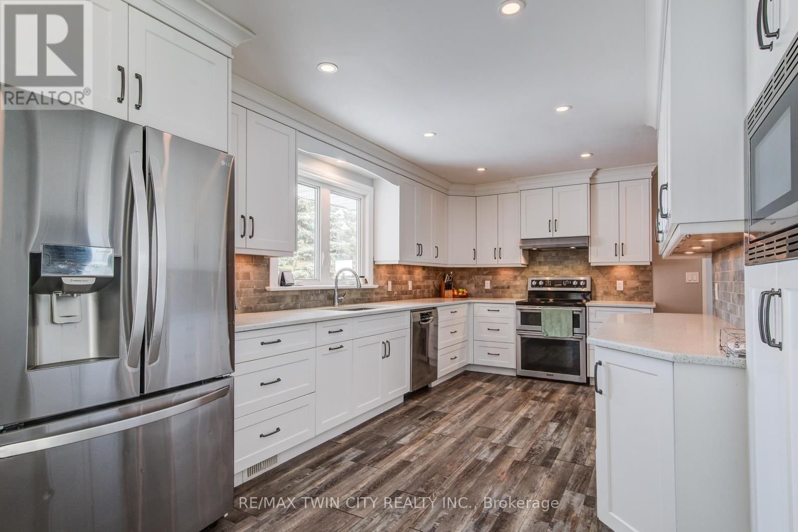 59 WASHINGTON STREET EAST Image 17