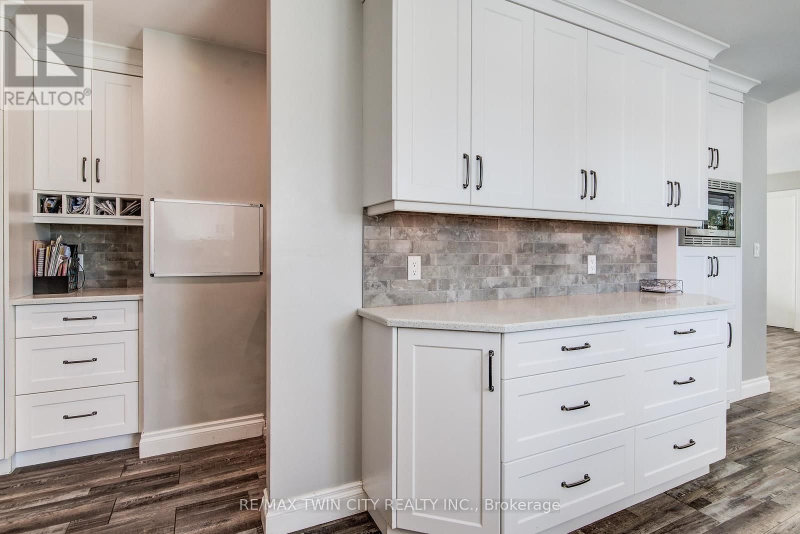 59 WASHINGTON STREET EAST Image 19