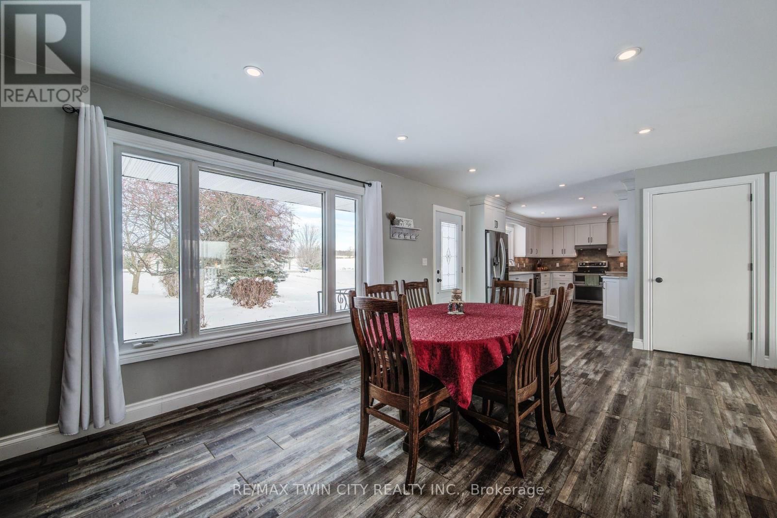 59 WASHINGTON STREET EAST Image 8