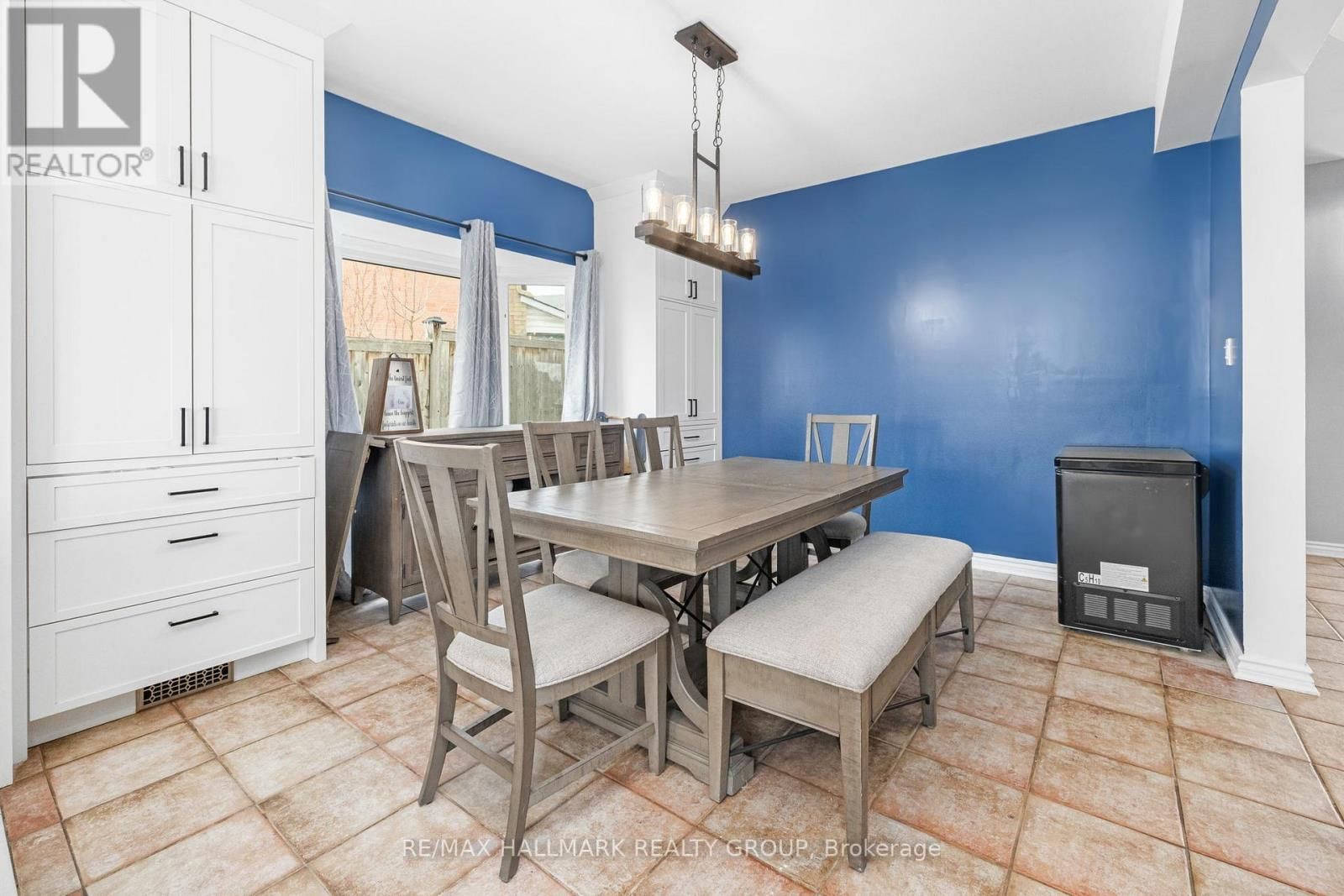 1421 TALCY CRESCENT Image 21