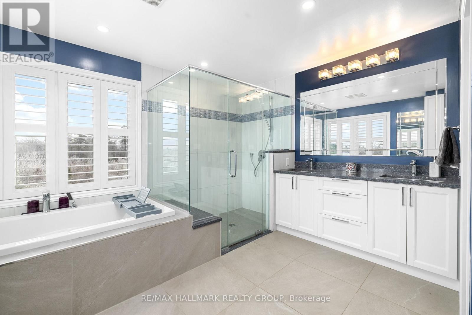 1421 TALCY CRESCENT Image 36