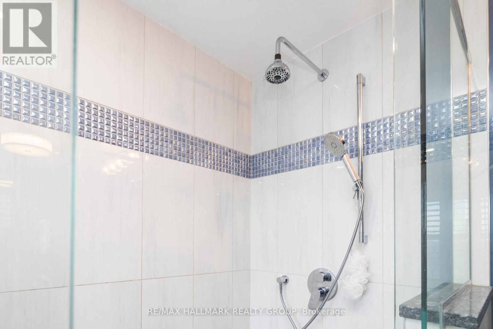 1421 TALCY CRESCENT Image 39