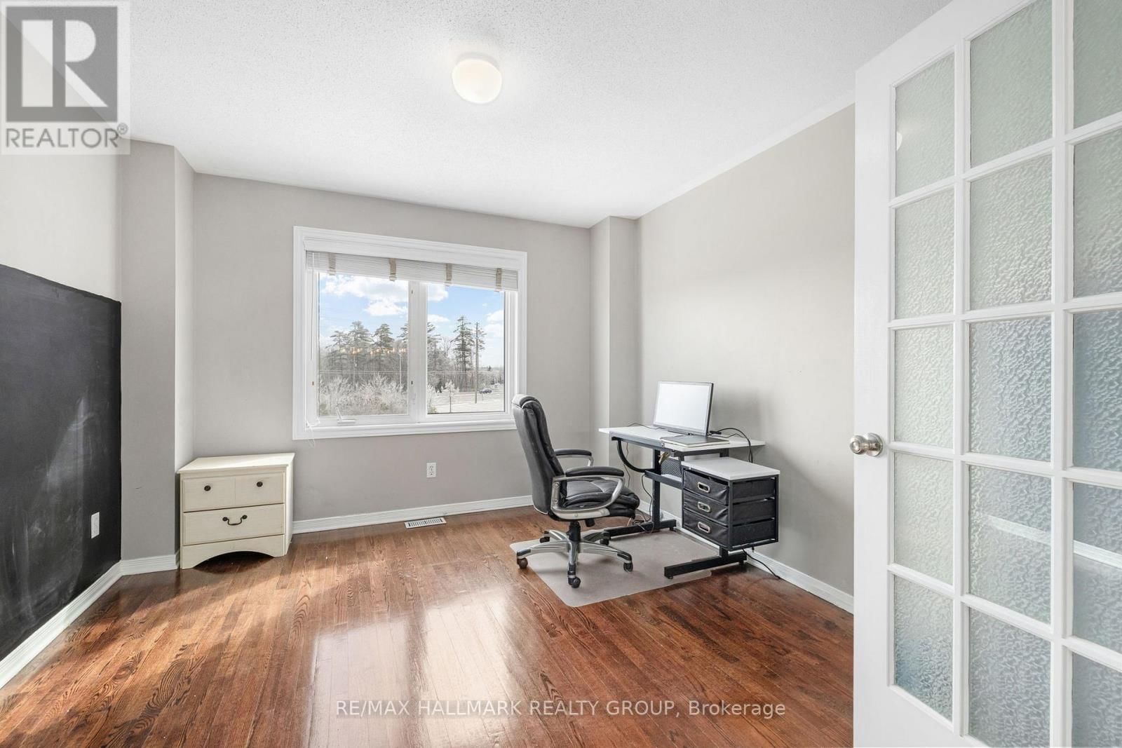 1421 TALCY CRESCENT Image 44