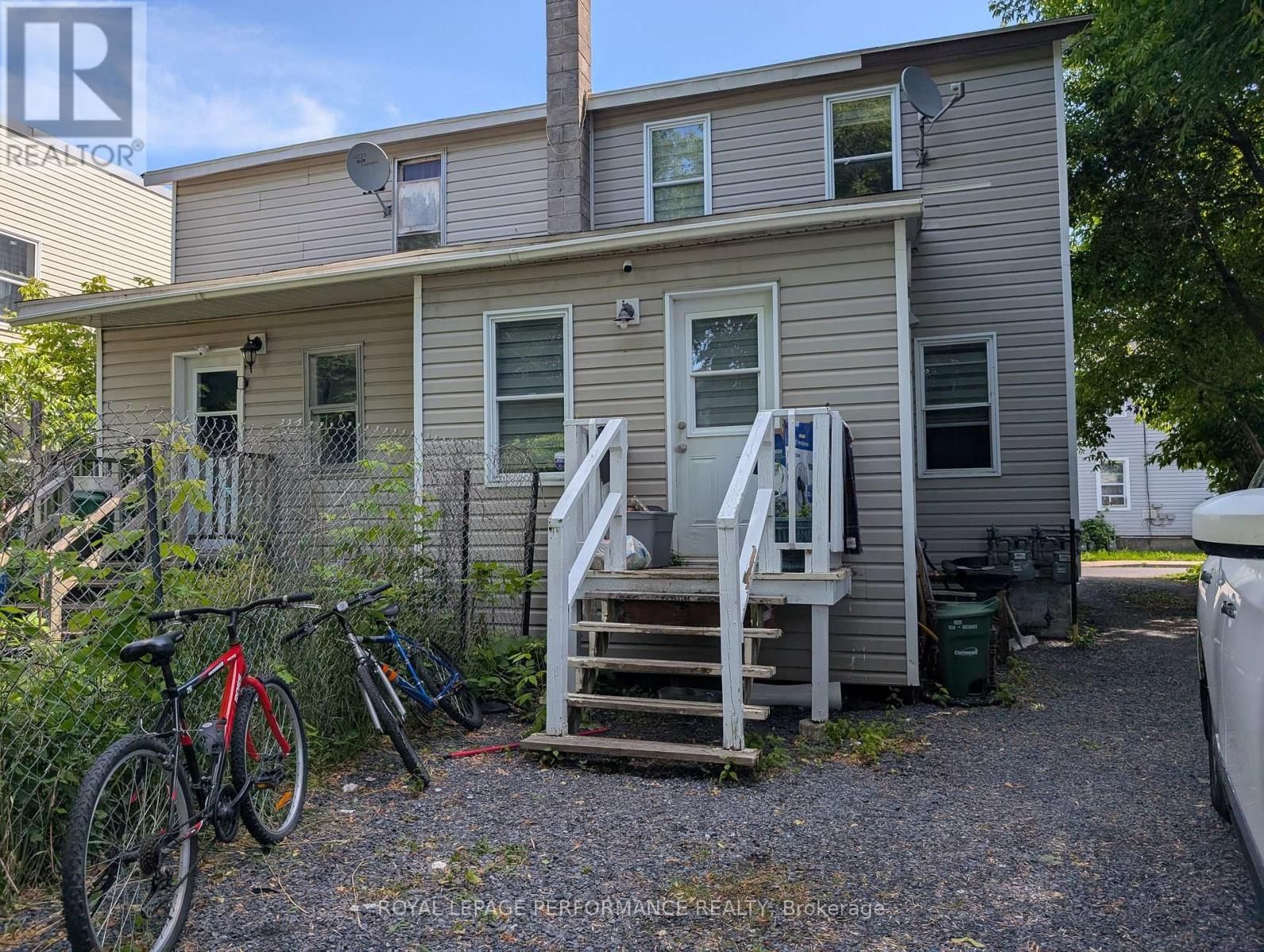 307-309 PRINCE ARTHURE STREET Image 5