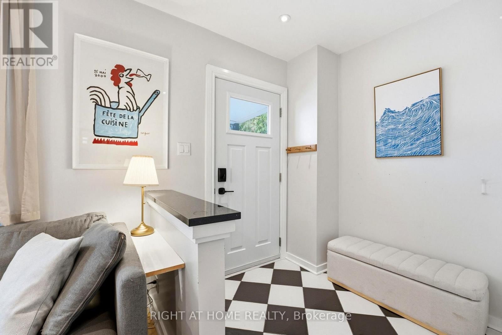 209 MARIER AVENUE Image 3