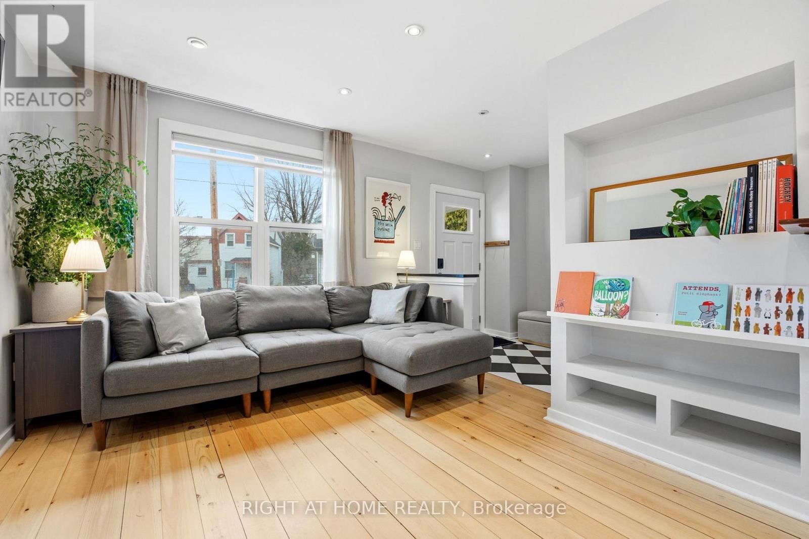 209 MARIER AVENUE Image 5