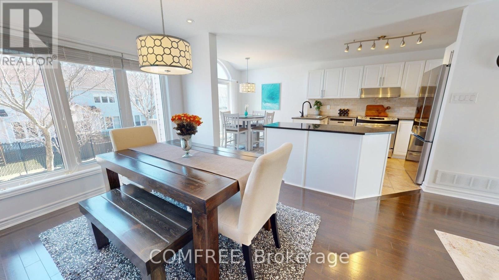 239 HUNTERBROOK STREET Image 11