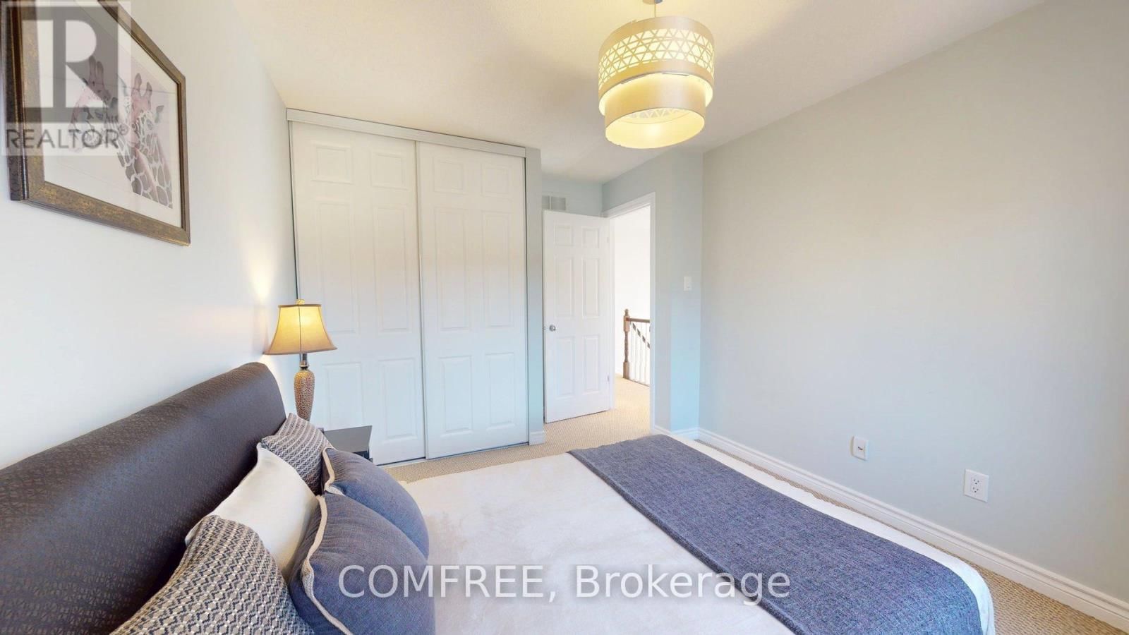 239 HUNTERBROOK STREET Image 26