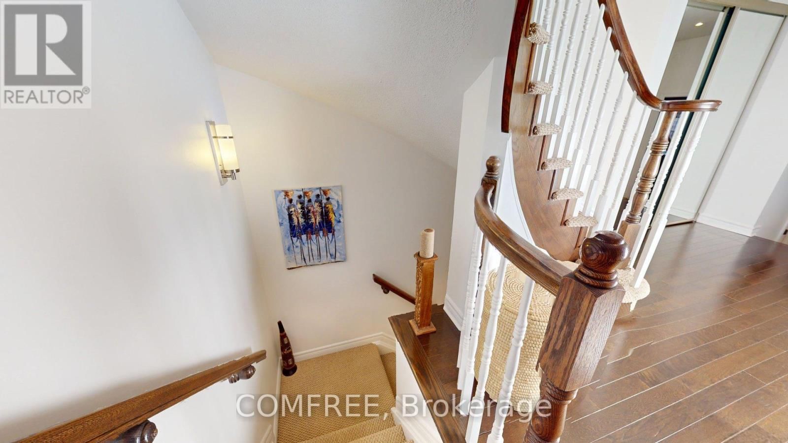 239 HUNTERBROOK STREET Image 30