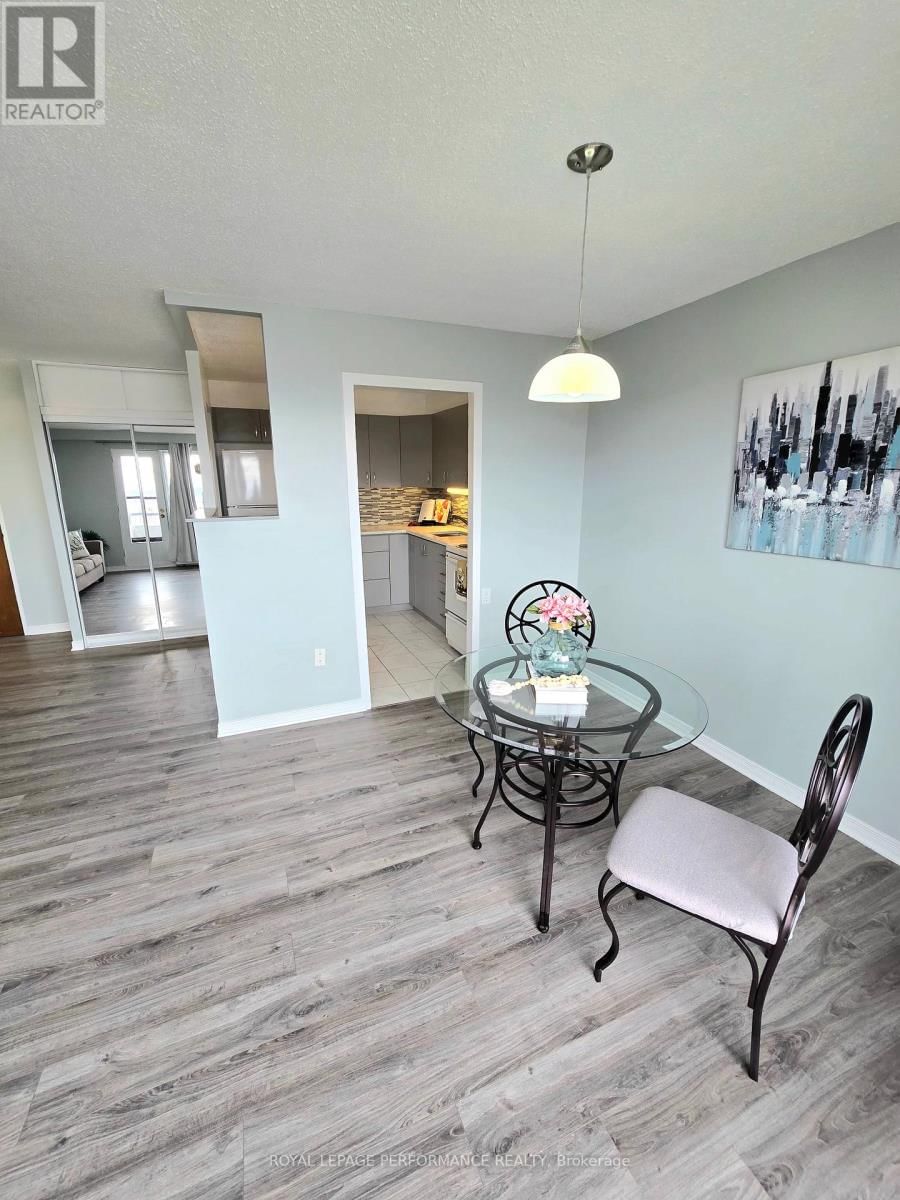 1113 - 20 CHESTERTON DRIVE Image 21