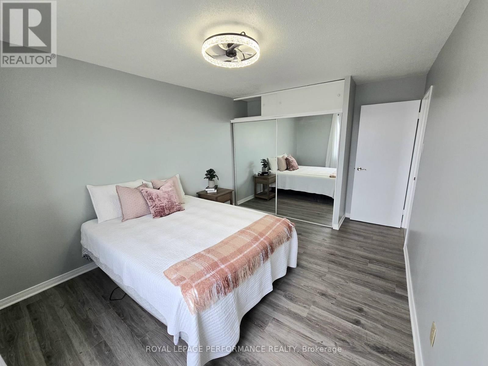 1113 - 20 CHESTERTON DRIVE Image 36