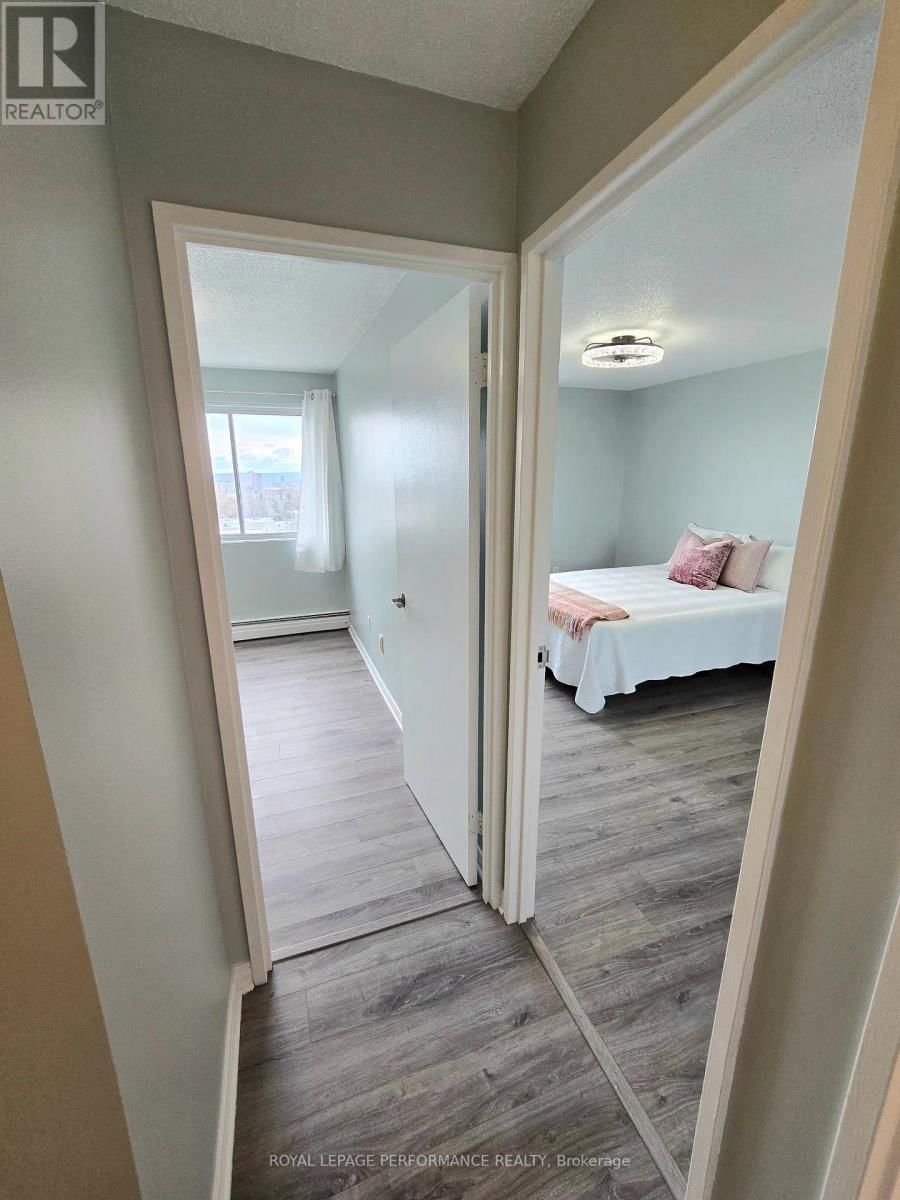 1113 - 20 CHESTERTON DRIVE Image 39