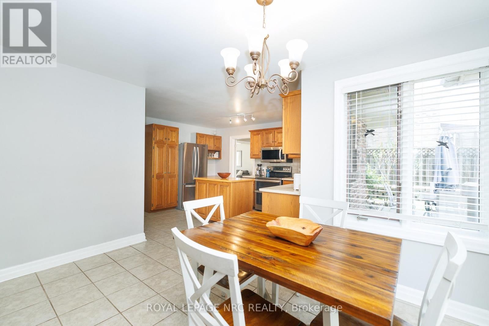 9 NURSERY LANE Image 14