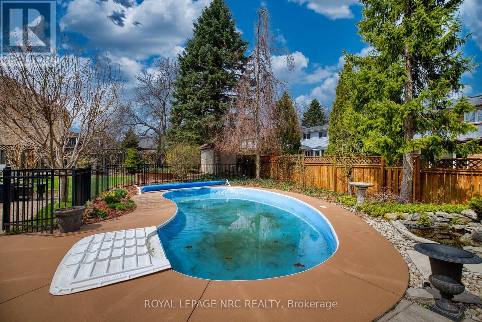 9 NURSERY LANE Image 36