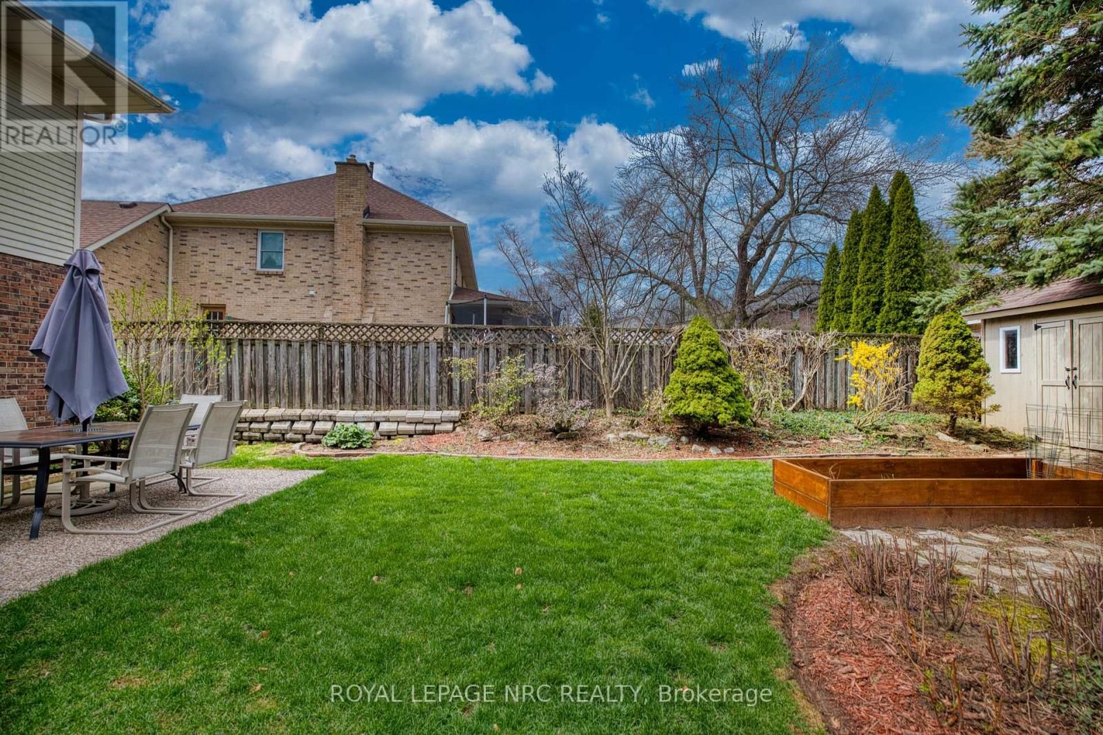 9 NURSERY LANE Image 40