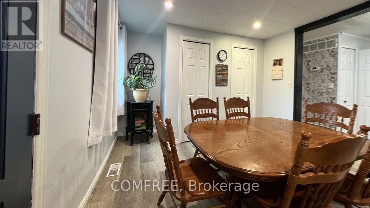 229 BEECH STREET Image 11