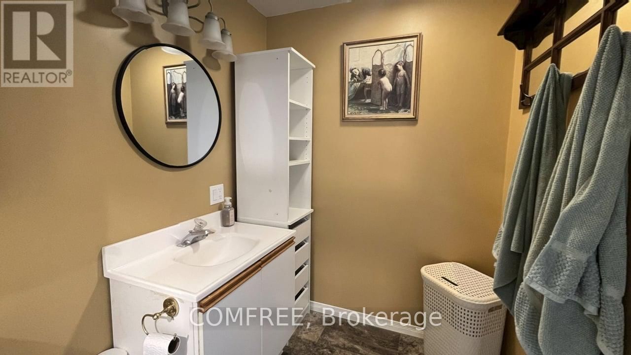 229 BEECH STREET Image 19