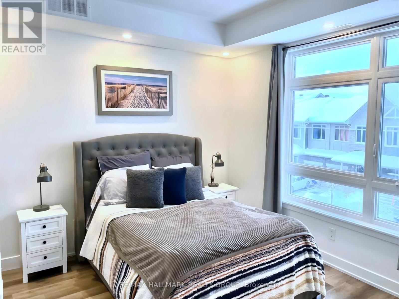 i - 300 TULUM CRESCENT Image 14