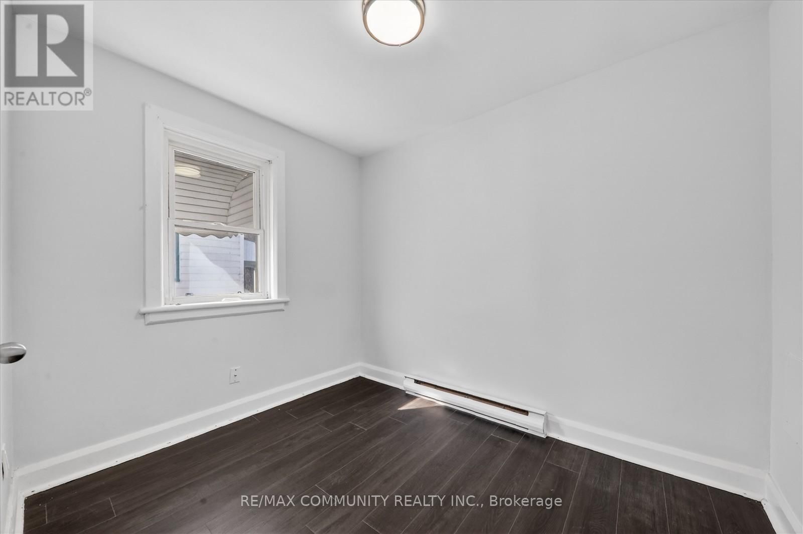 61 ADELAIDE STREET SOUTH Image 13