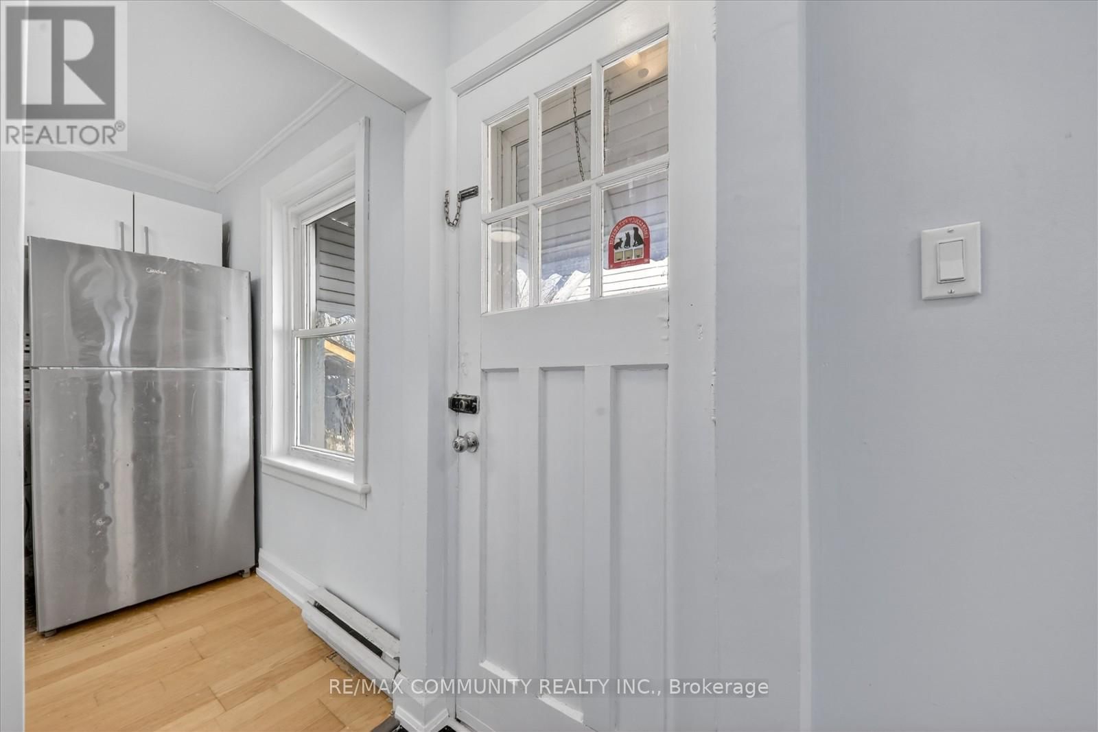 61 ADELAIDE STREET SOUTH Image 15